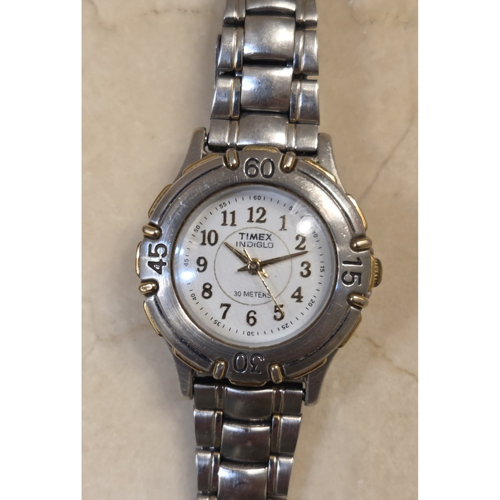 Vintage Timex Indiglo Womens Watch‎